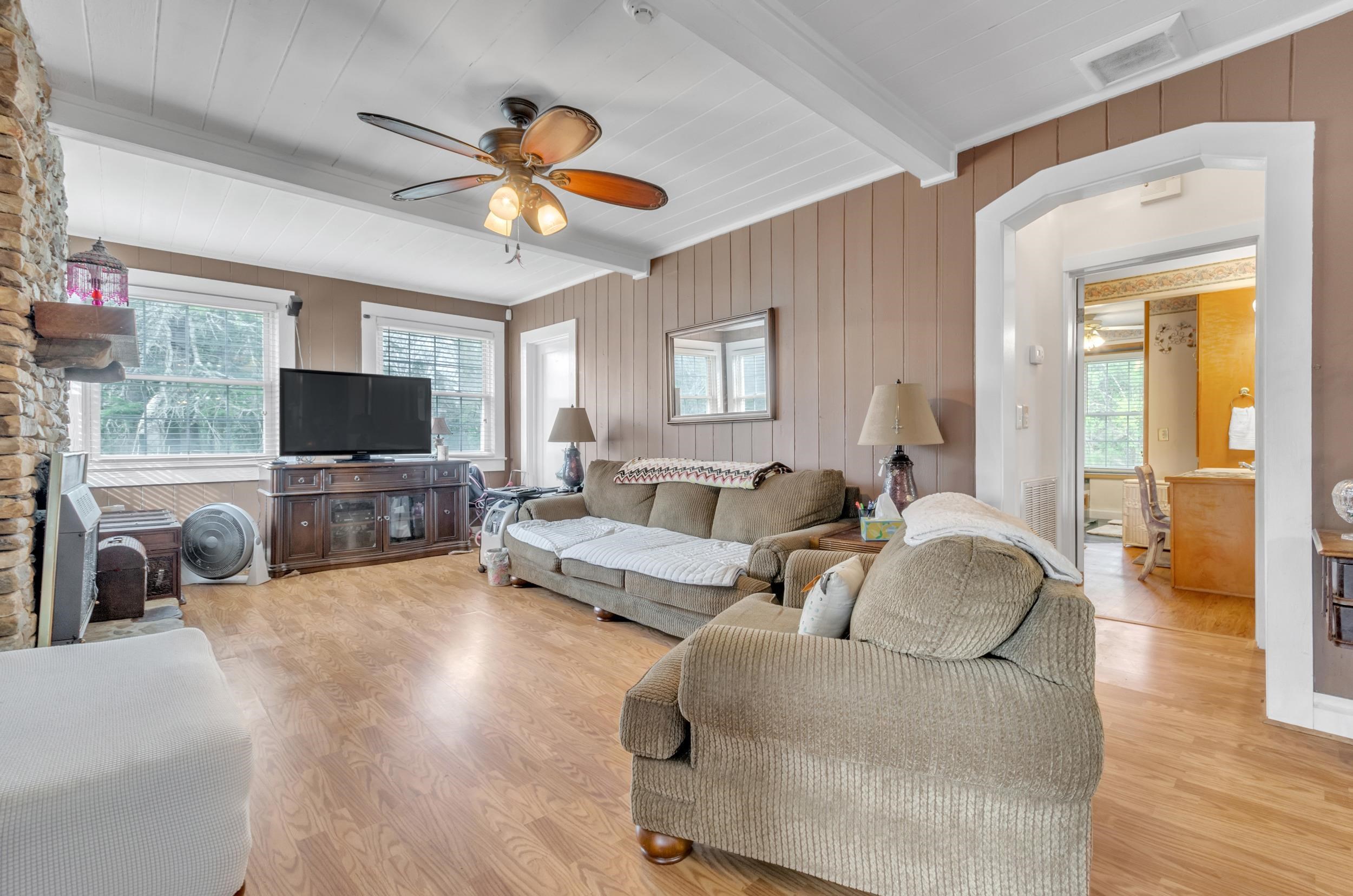 8595 Cross Anchor Road, Enoree, South Carolina image 3