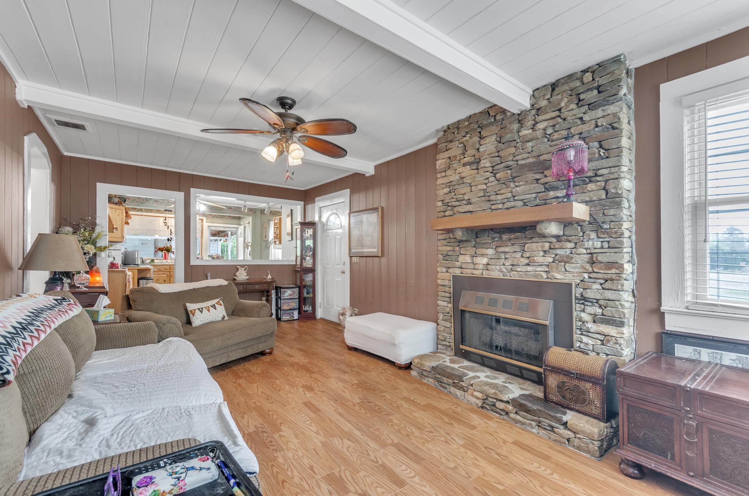 8595 Cross Anchor Road, Enoree, South Carolina image 6