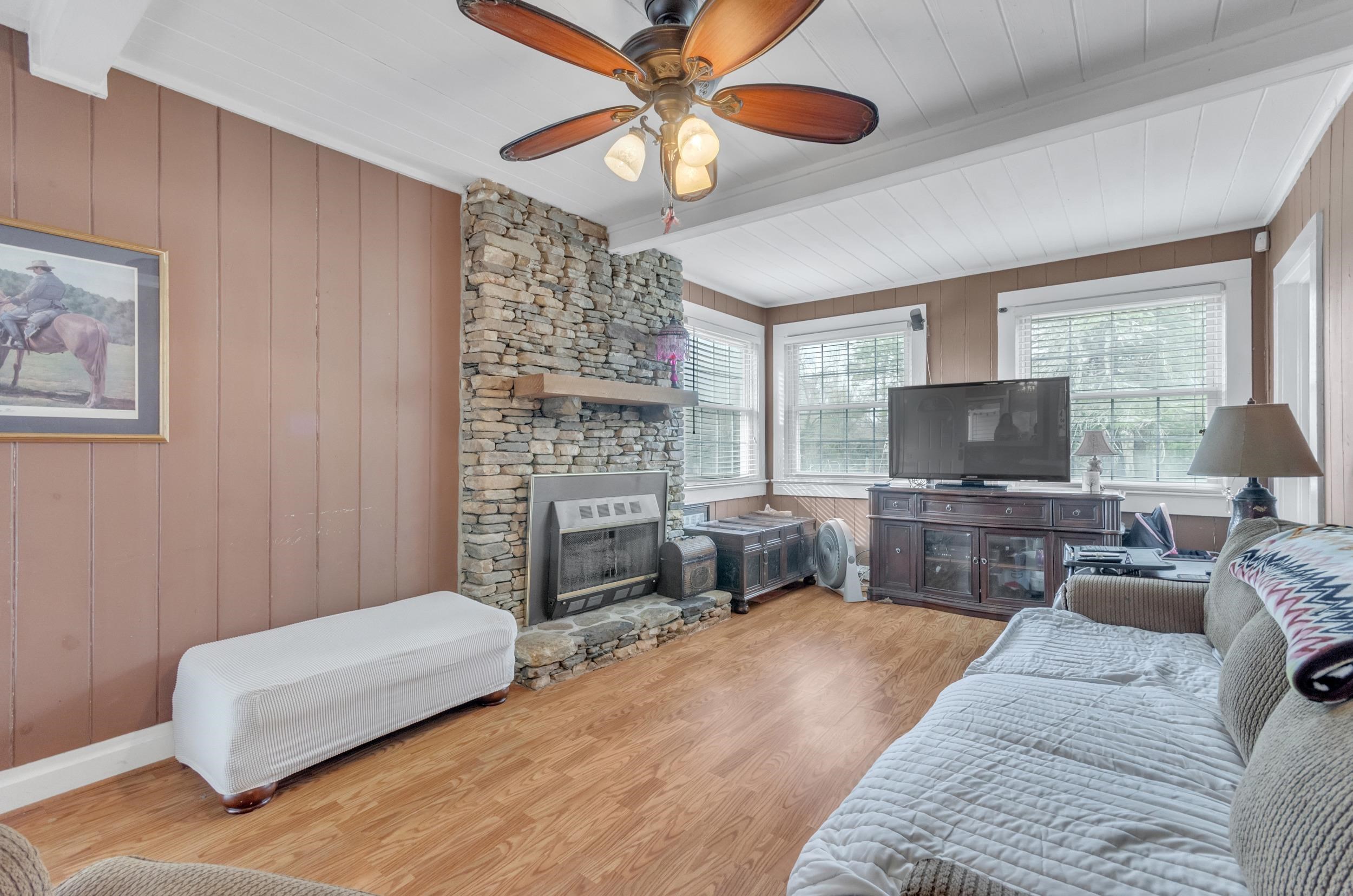 8595 Cross Anchor Road, Enoree, South Carolina image 4