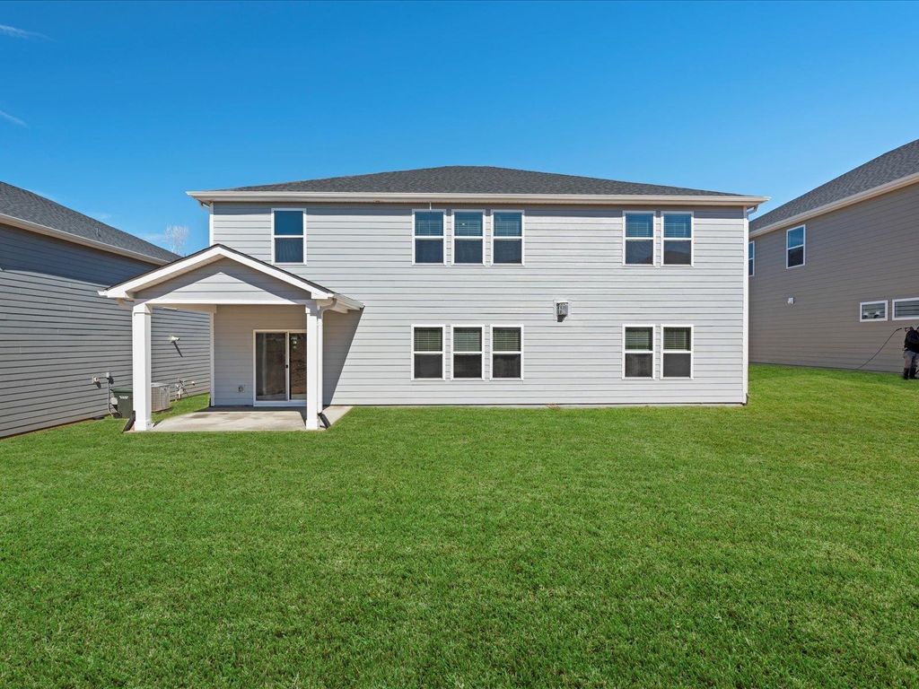 listing image 42