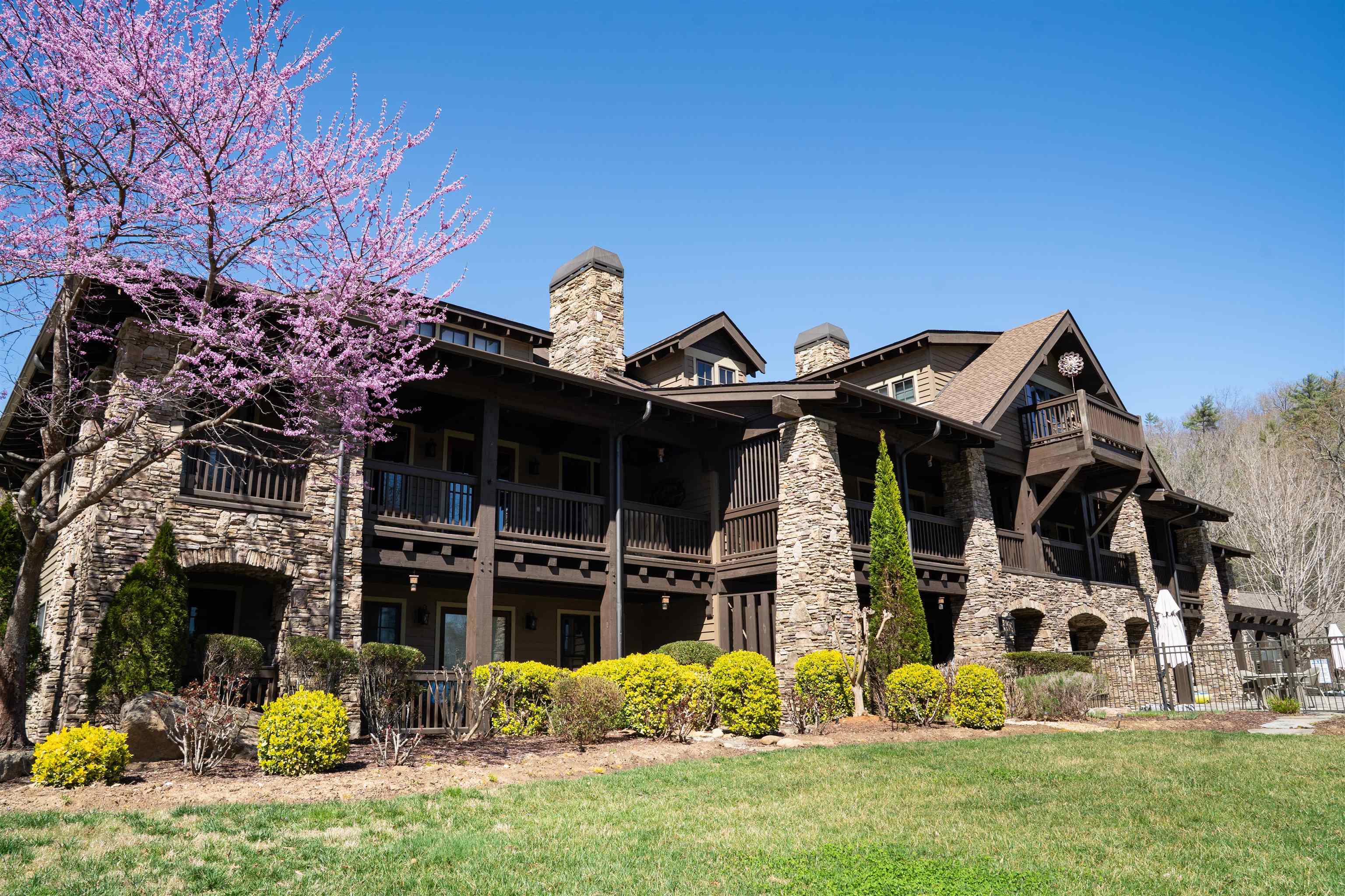 126 Kellerman Point, Lake Lure, North Carolina image 13