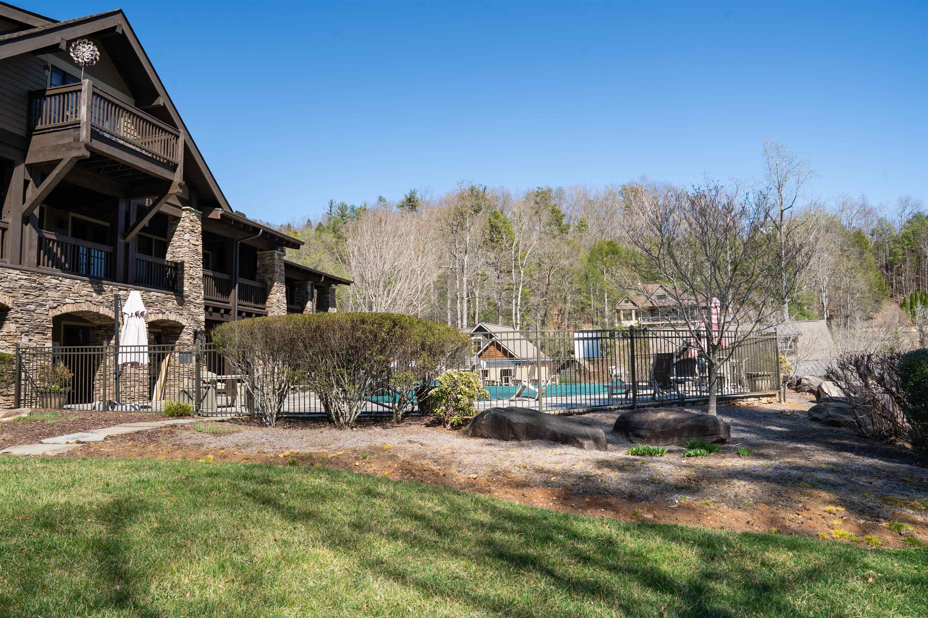 126 Kellerman Point, Lake Lure, North Carolina image 14