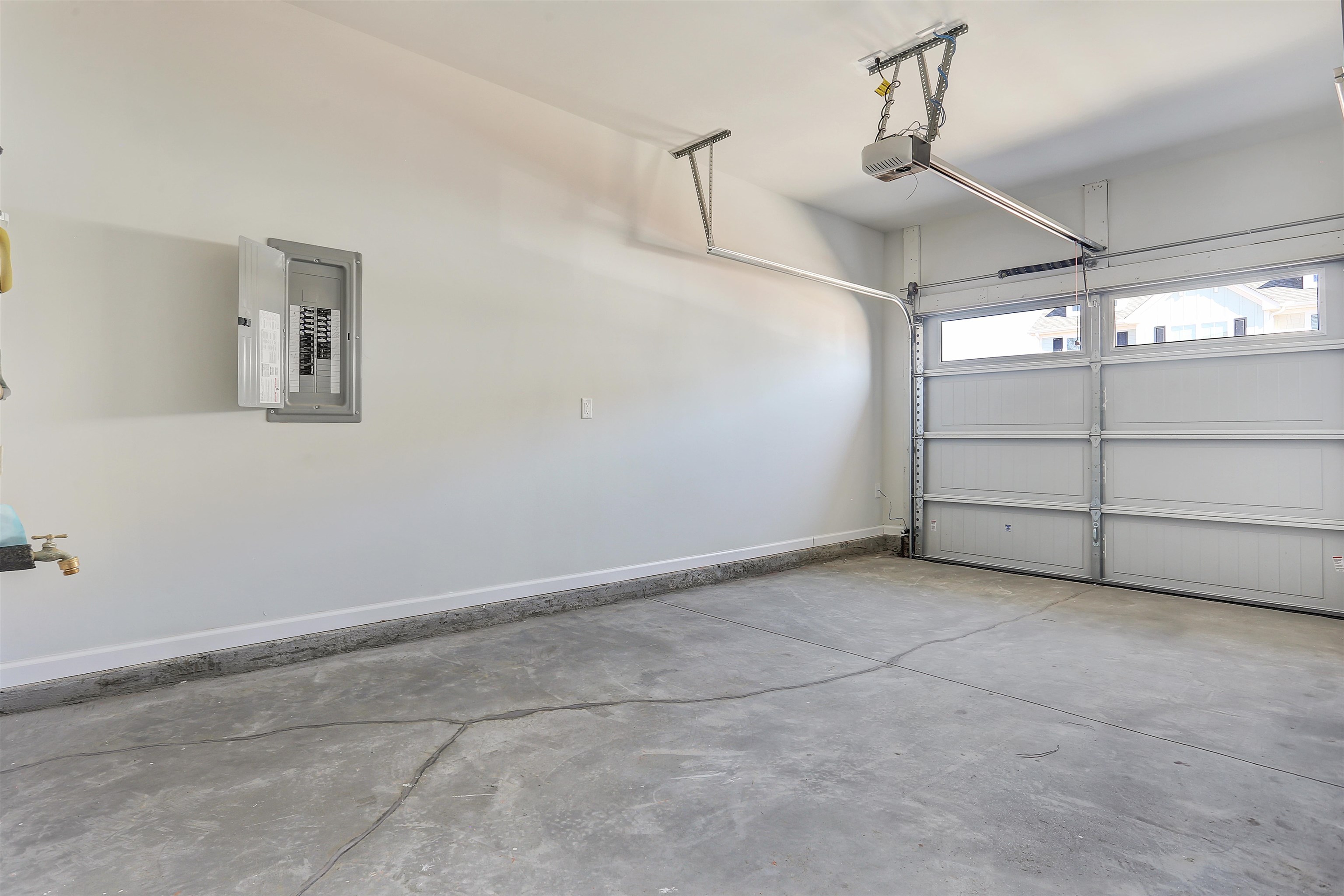 115 Turfway Drive, Greer, South Carolina image 8