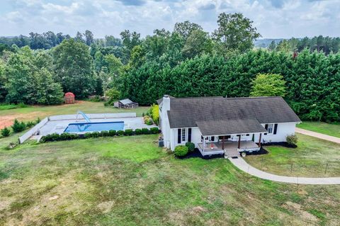 Homes For Sale - 3611 Pennington Road<br/> Greer, SC 29651