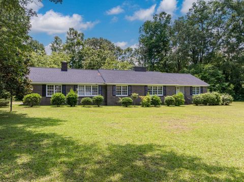 Homes For Sale - 114 York Street<br/> Clinton, SC 29325