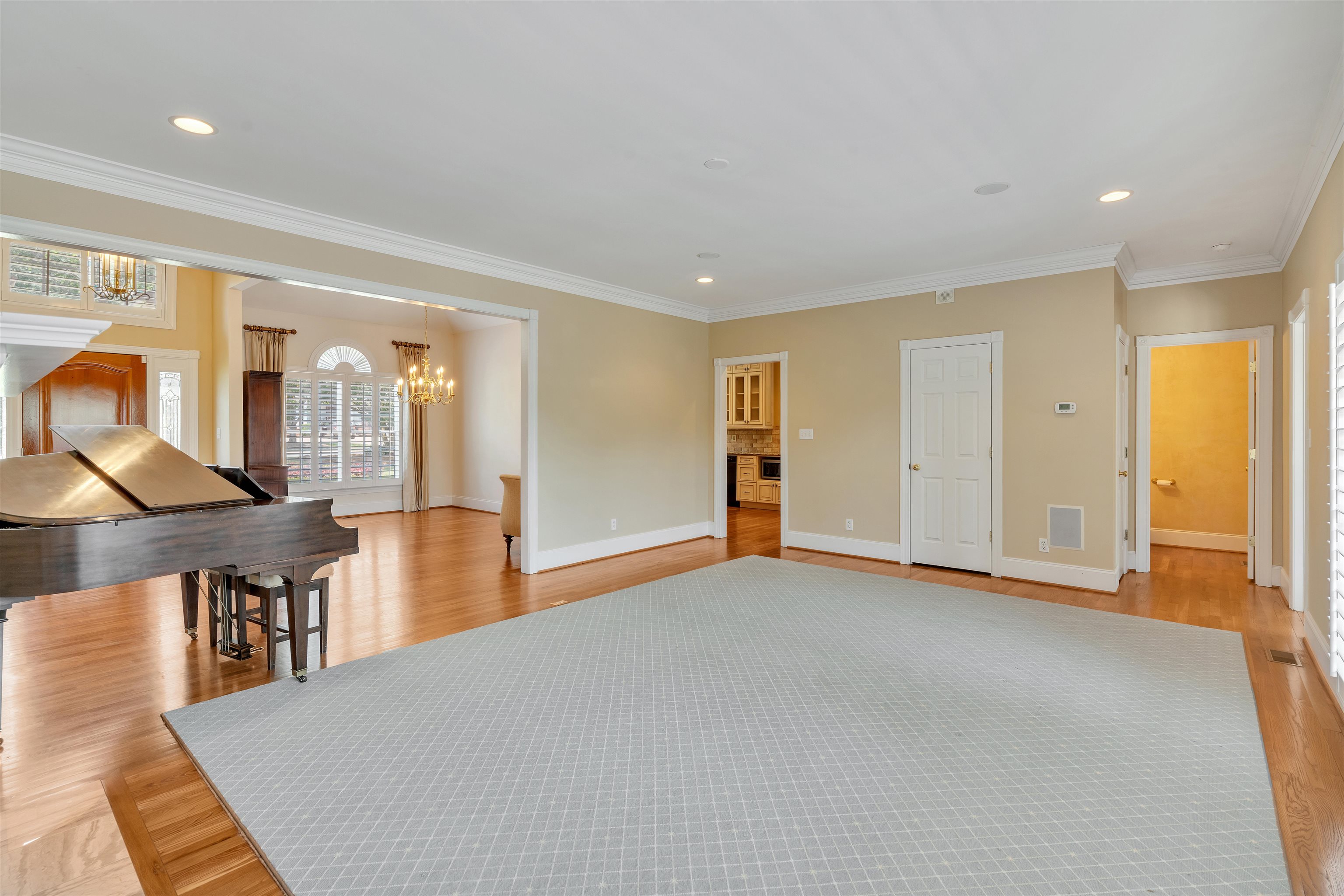 121 Commons Drive, Spartanburg, South Carolina image 2
