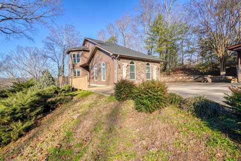 Homes For Sale - 118 Sunset Drive<br/> Inman, SC 29349