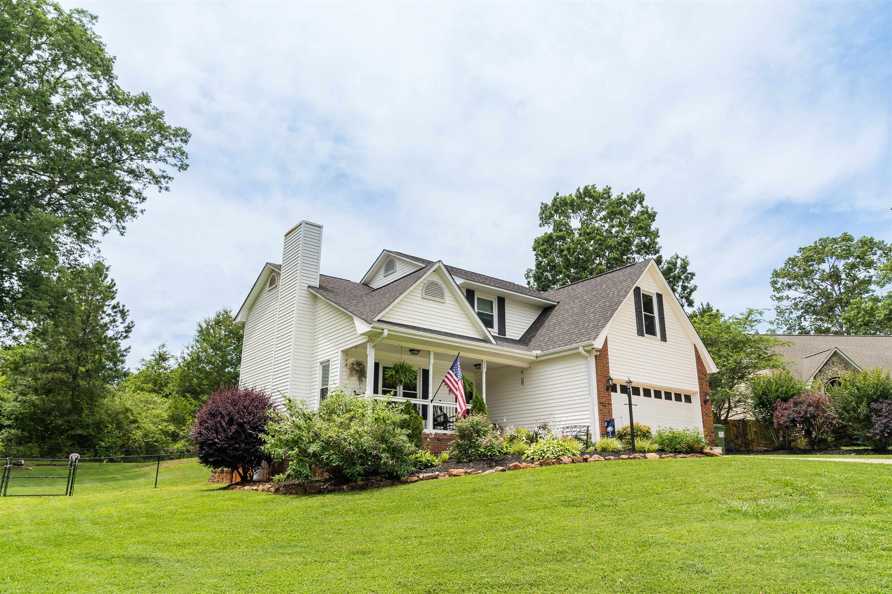 477 Cresthaven Drive, Boiling Springs, South Carolina image 2