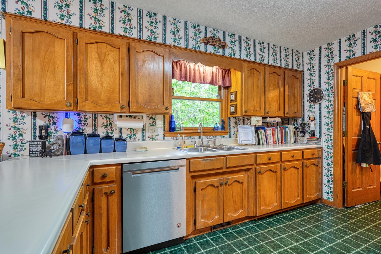 234 Crestline Drive, Spartanburg, South Carolina image 14