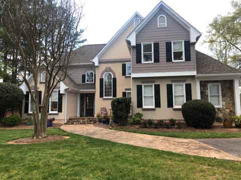 Homes For Sale - 10 Torrey Pine Court<br/> Spartanburg, SC 29306