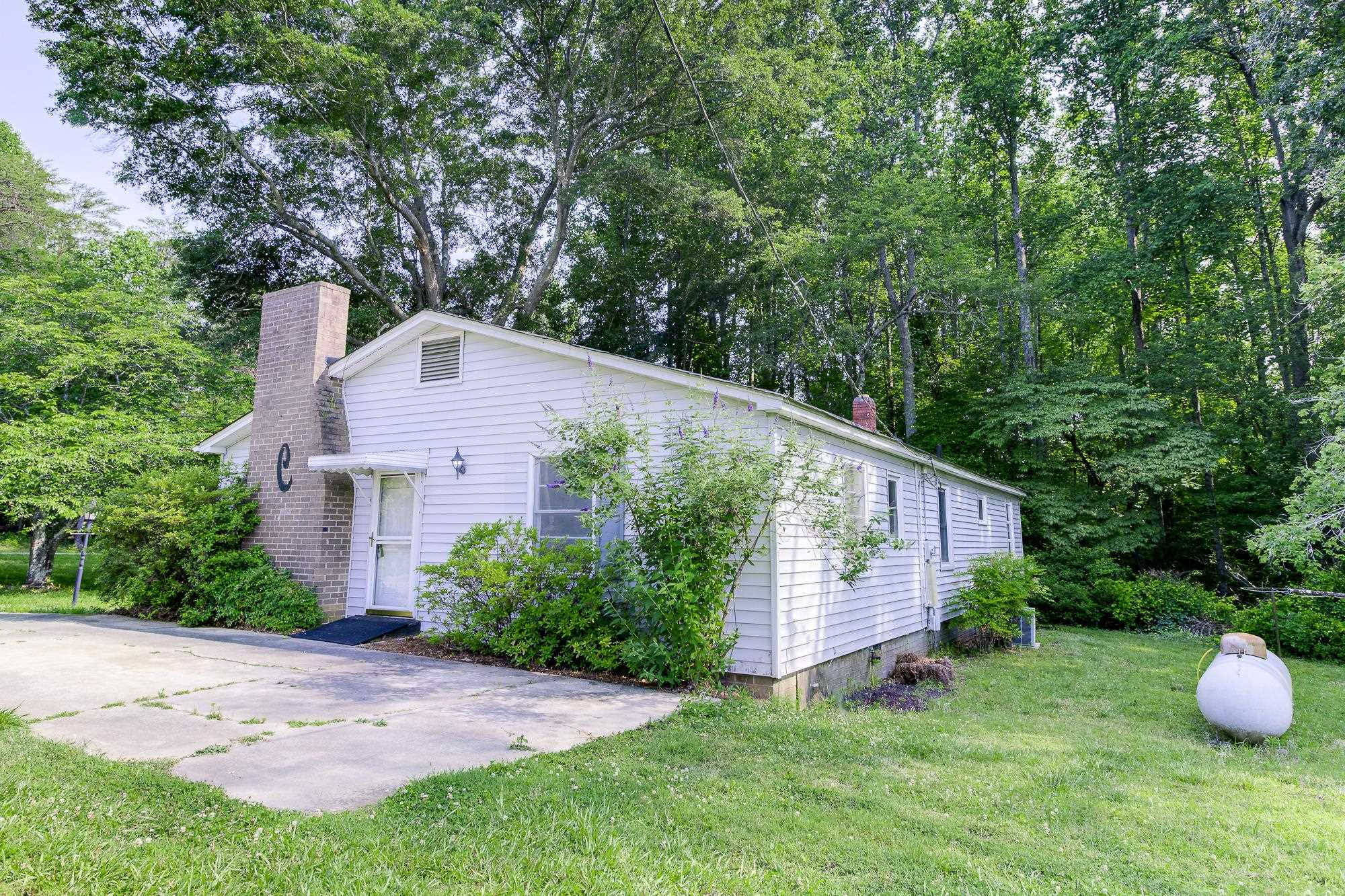 312 Ninety Nine Island Rd, Blacksburg, South Carolina image 26