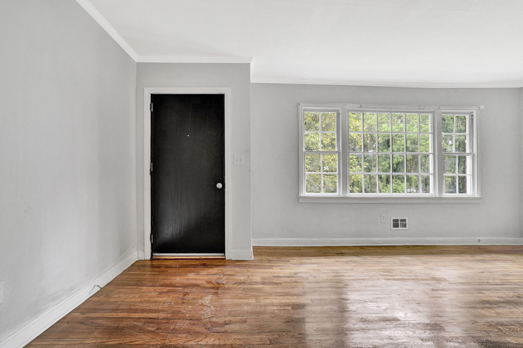 210 Fleetwood Drive, Greenville, South Carolina image 3