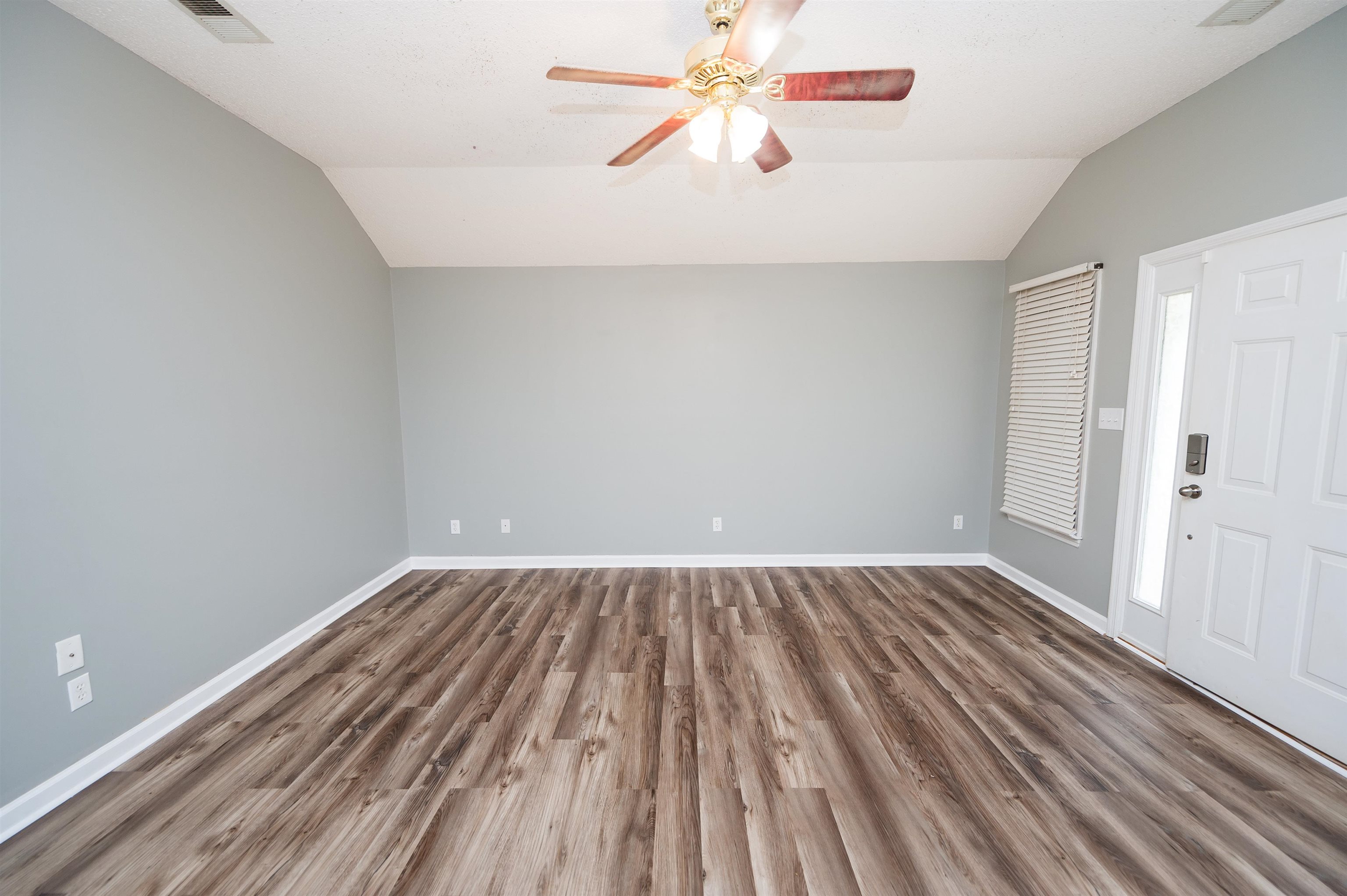 403 Brianna Drive, Boiling Springs, South Carolina image 2