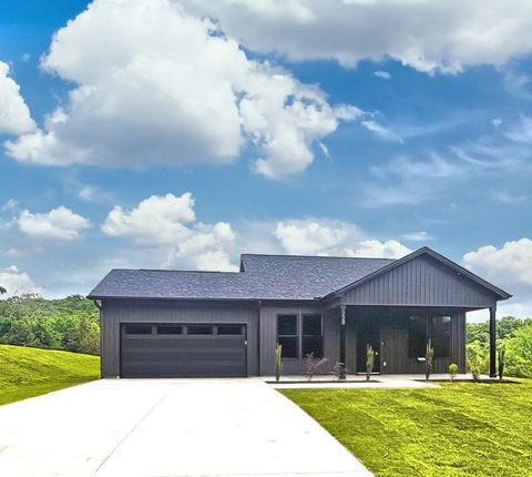Homes For Sale - 330 Minkum Rd<br/> Gaffney, SC 29340