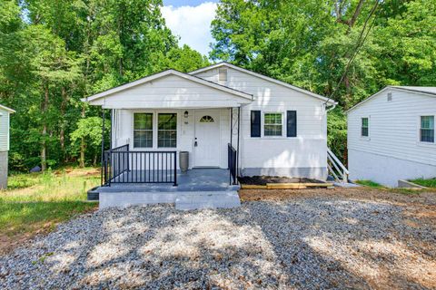 Homes For Sale - 705 W Georgia Street<br/> Spartanburg County, Woodruff, SC 29388