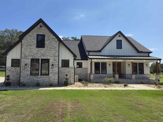 114 FRONTIER DR, LAURENS, SC 29360 - Image 1519089e1a5cc36a38636a358fcbde5d/3693425430
