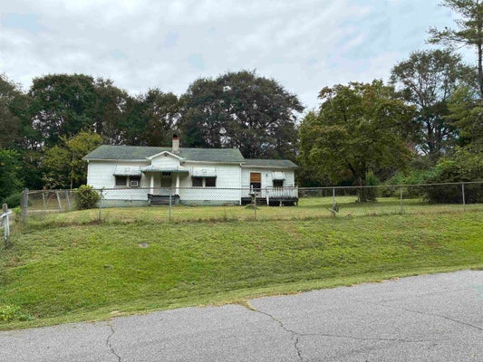 206 RAILROAD CIR, MOORESBORO, NC 28114 - Image 157fc2ed00a7b8db4c53c69904d2450b/4232788030