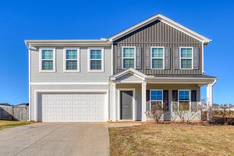 Homes For Sale - 7085 Luna Mae Court<br/> boiling Springs, SC 29361