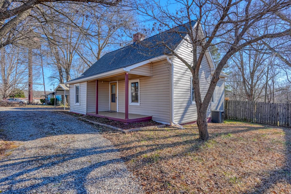 295 Center Street, Mayo, South Carolina image 2