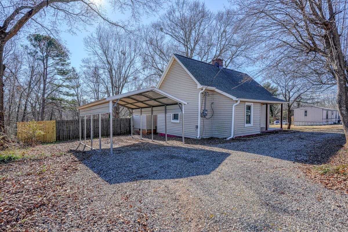 295 Center Street, Mayo, South Carolina image 3