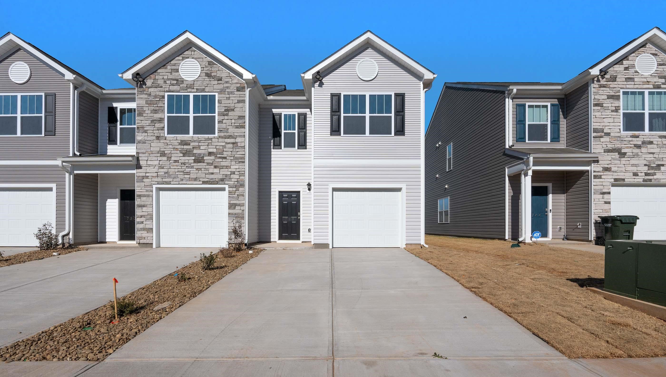 748 Embark Circle, Greer, South Carolina image 2