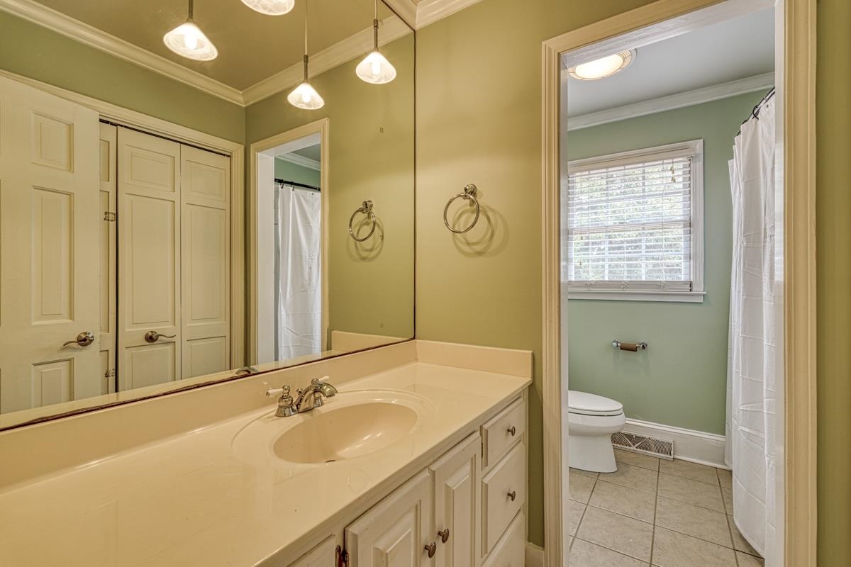 1215 Shadowood Drive, Spartanburg, South Carolina image 20