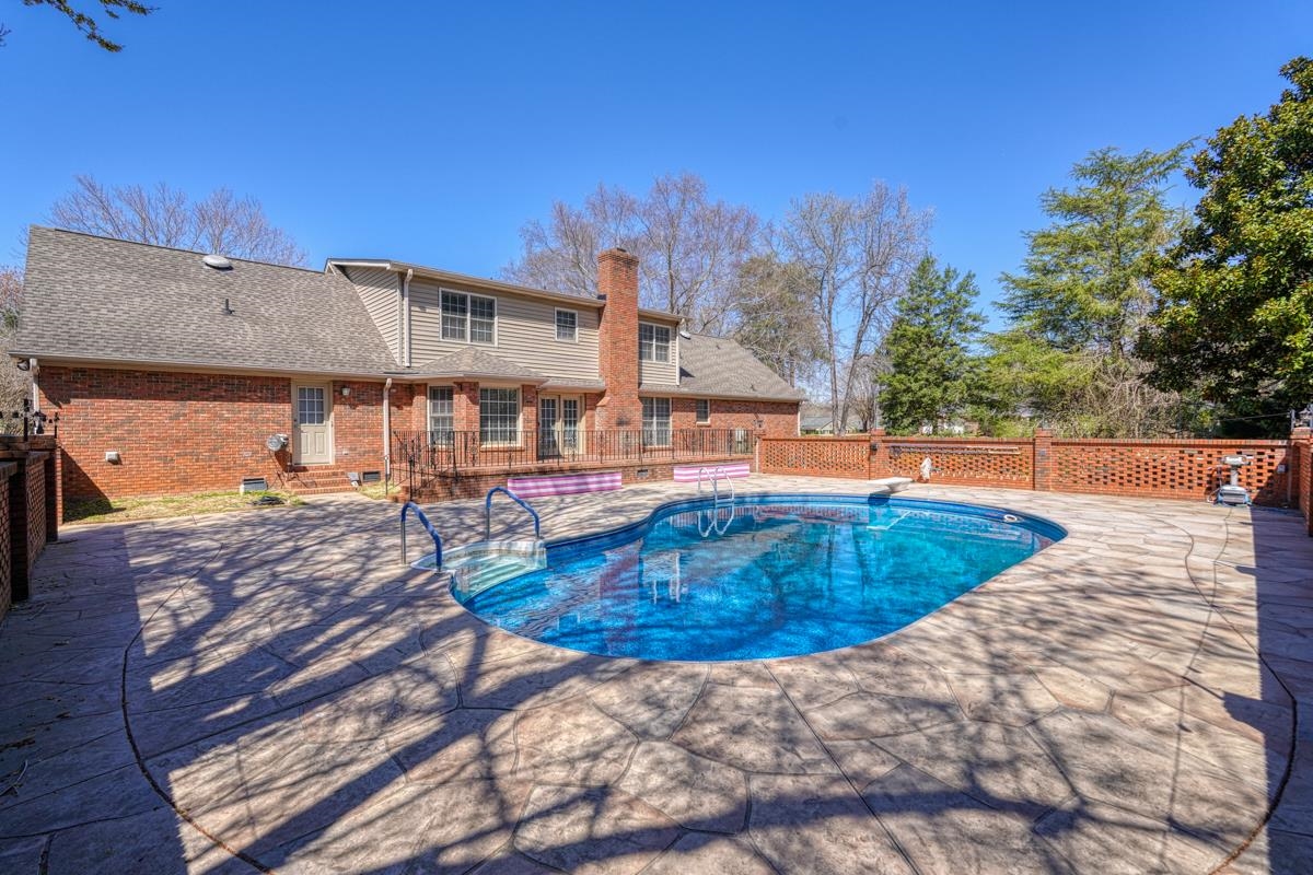 1215 Shadowood Drive, Spartanburg, South Carolina image 16