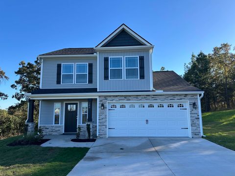 Homes For Sale - 106 Long Branch Road<br/> Chesnee, SC 29323