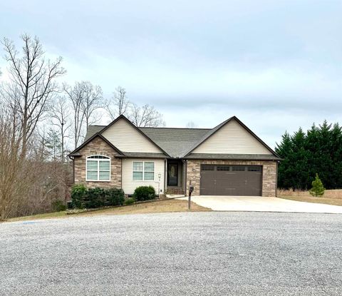 Homes For Sale - 110 Allen Court<br/> Gaffney, SC 29341