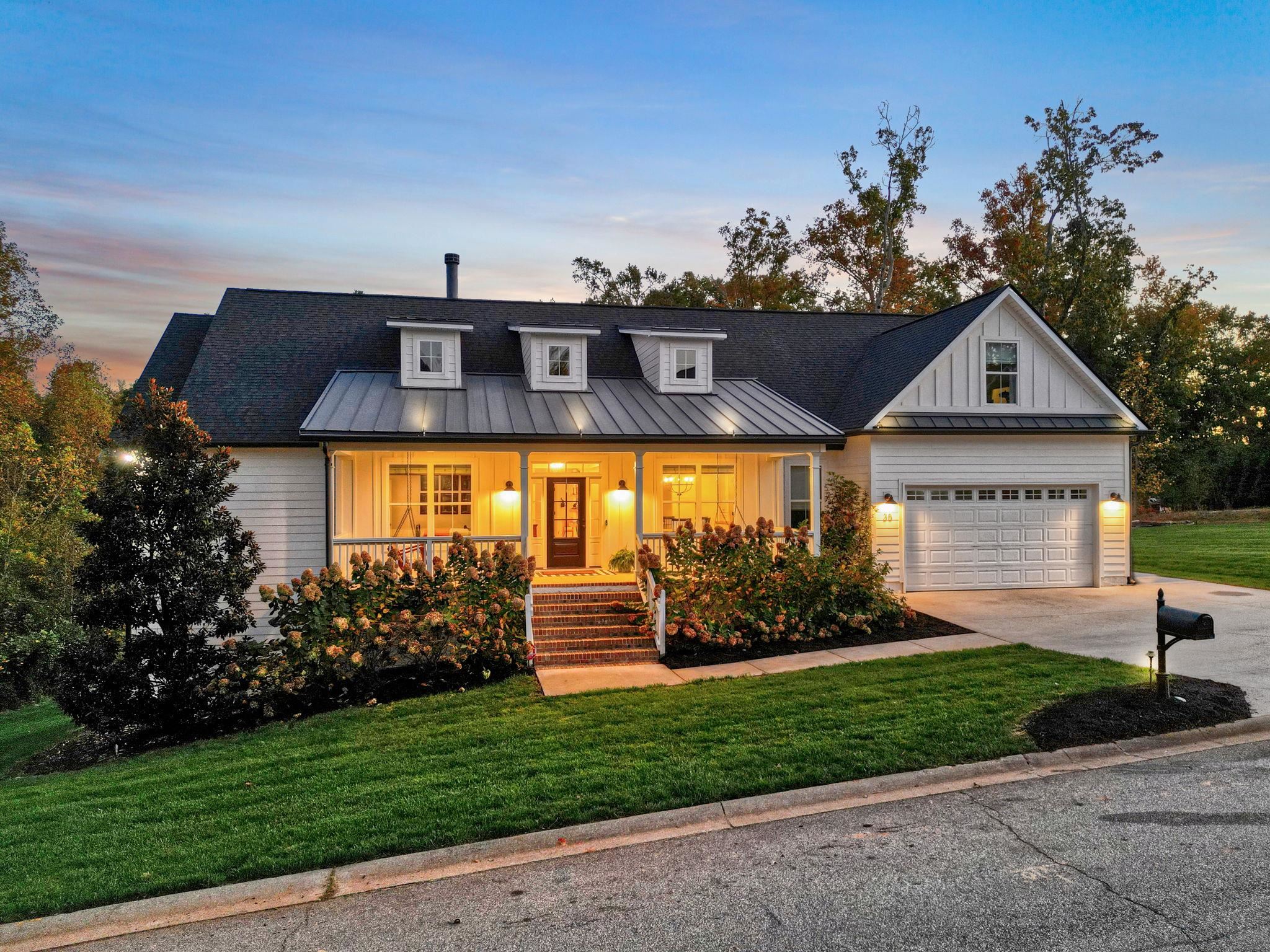 35 Blue Gill Drive, Greer, South Carolina image 2