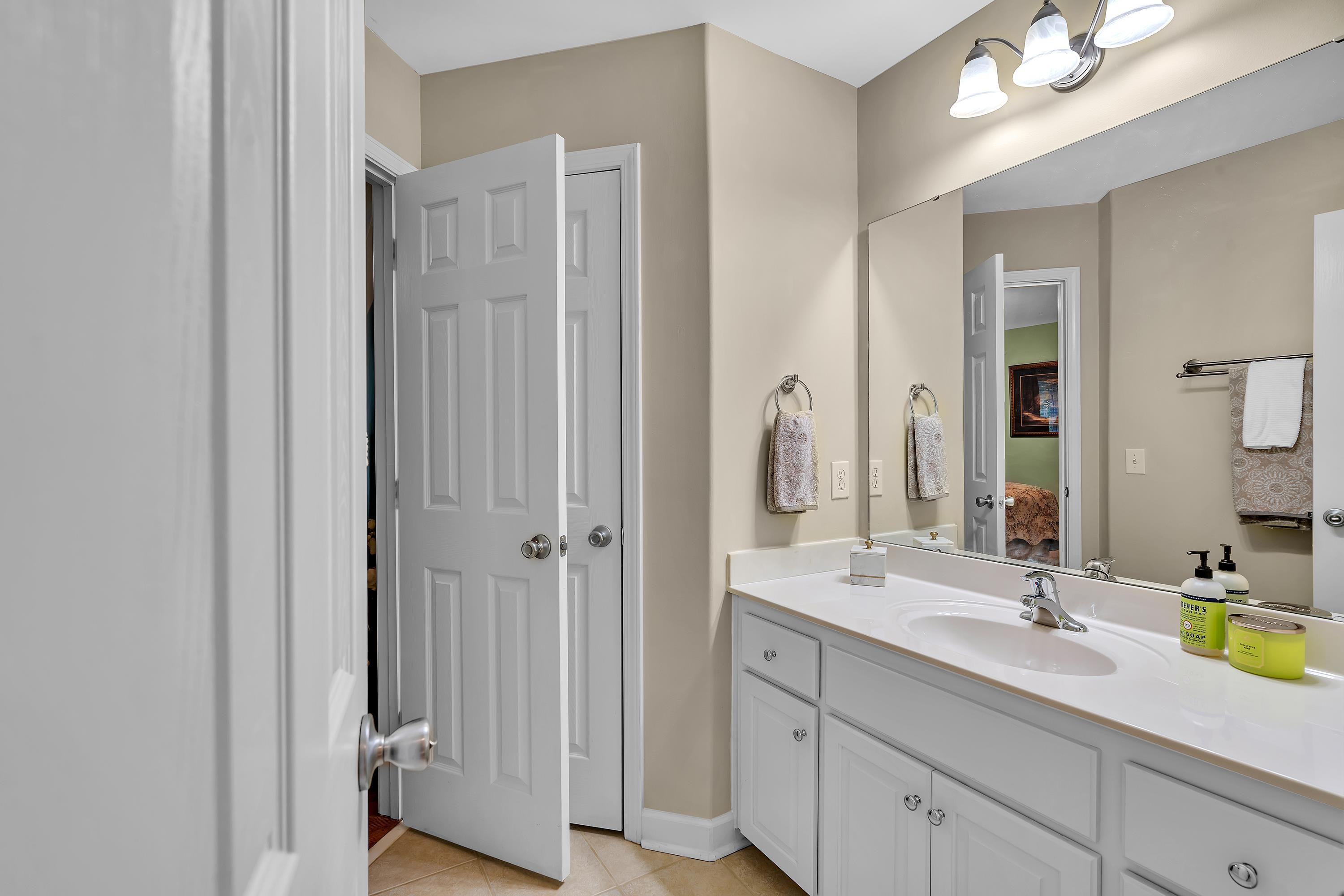 2030 Fasana Road, New York, South Carolina image 26