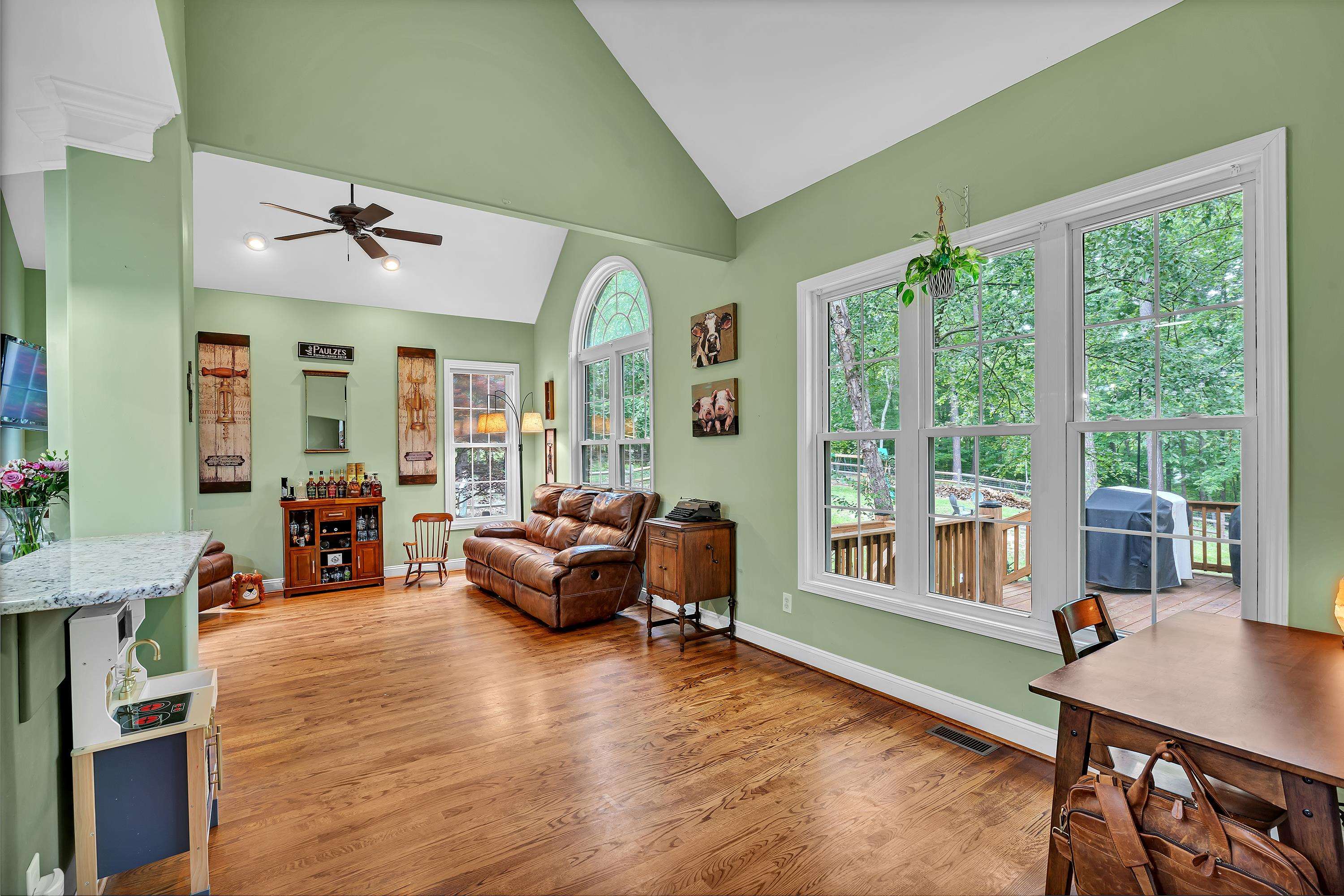 2030 Fasana Road, New York, South Carolina image 10