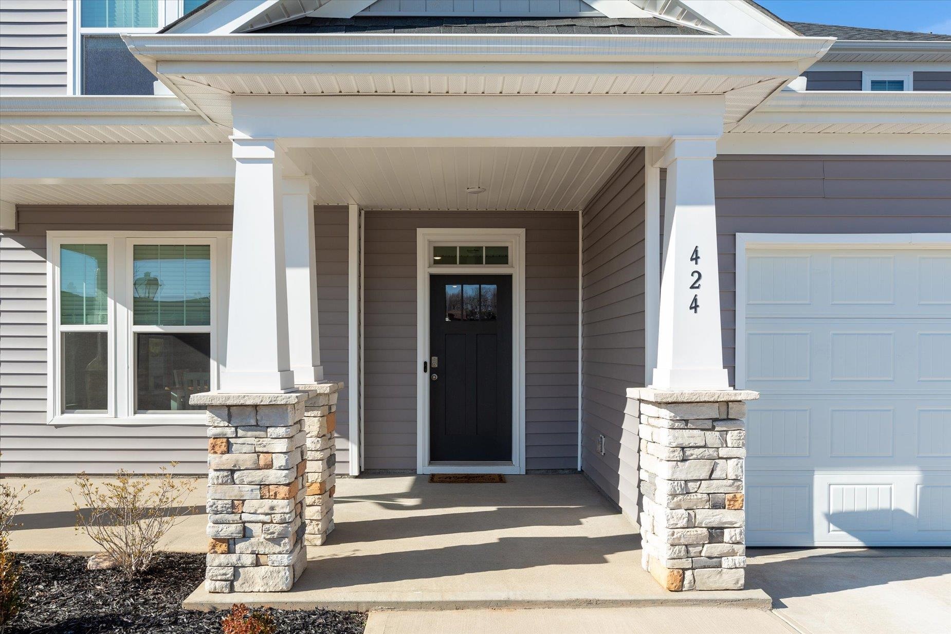 424 Granbury Drive, Duncan, South Carolina image 3