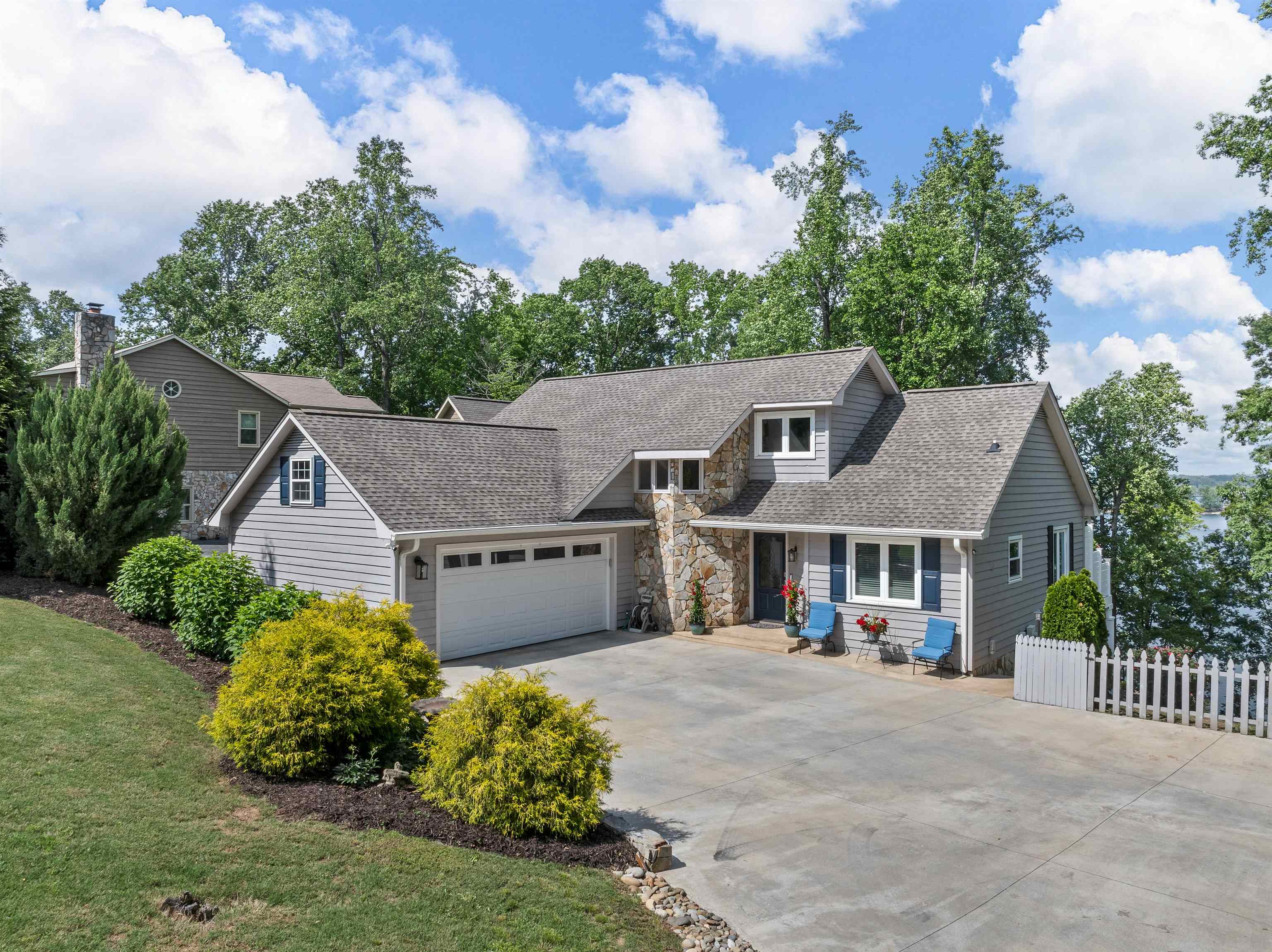 702 Lakewinds Boulevard, Inman, South Carolina image 3