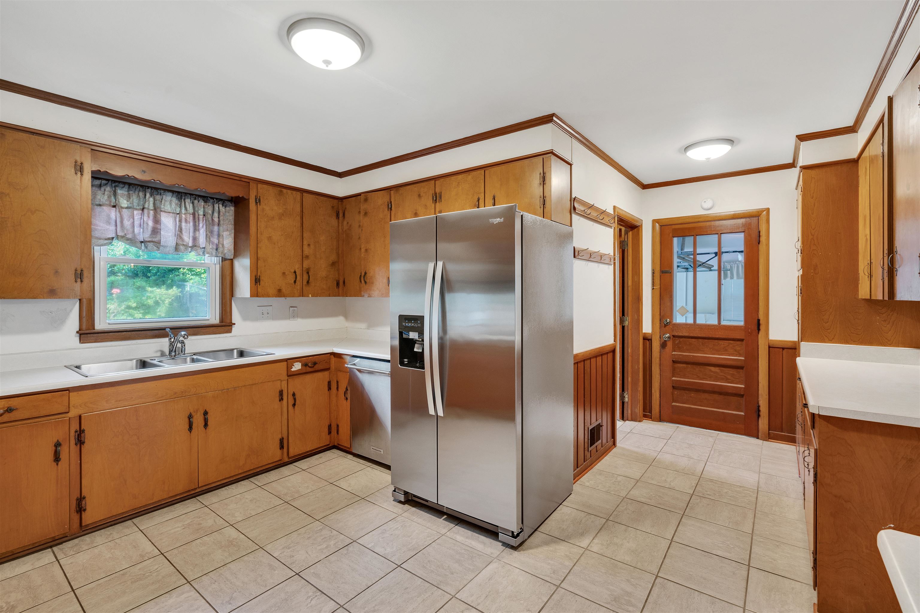 212 Beechwood Drive, Spartanburg, New York image 5