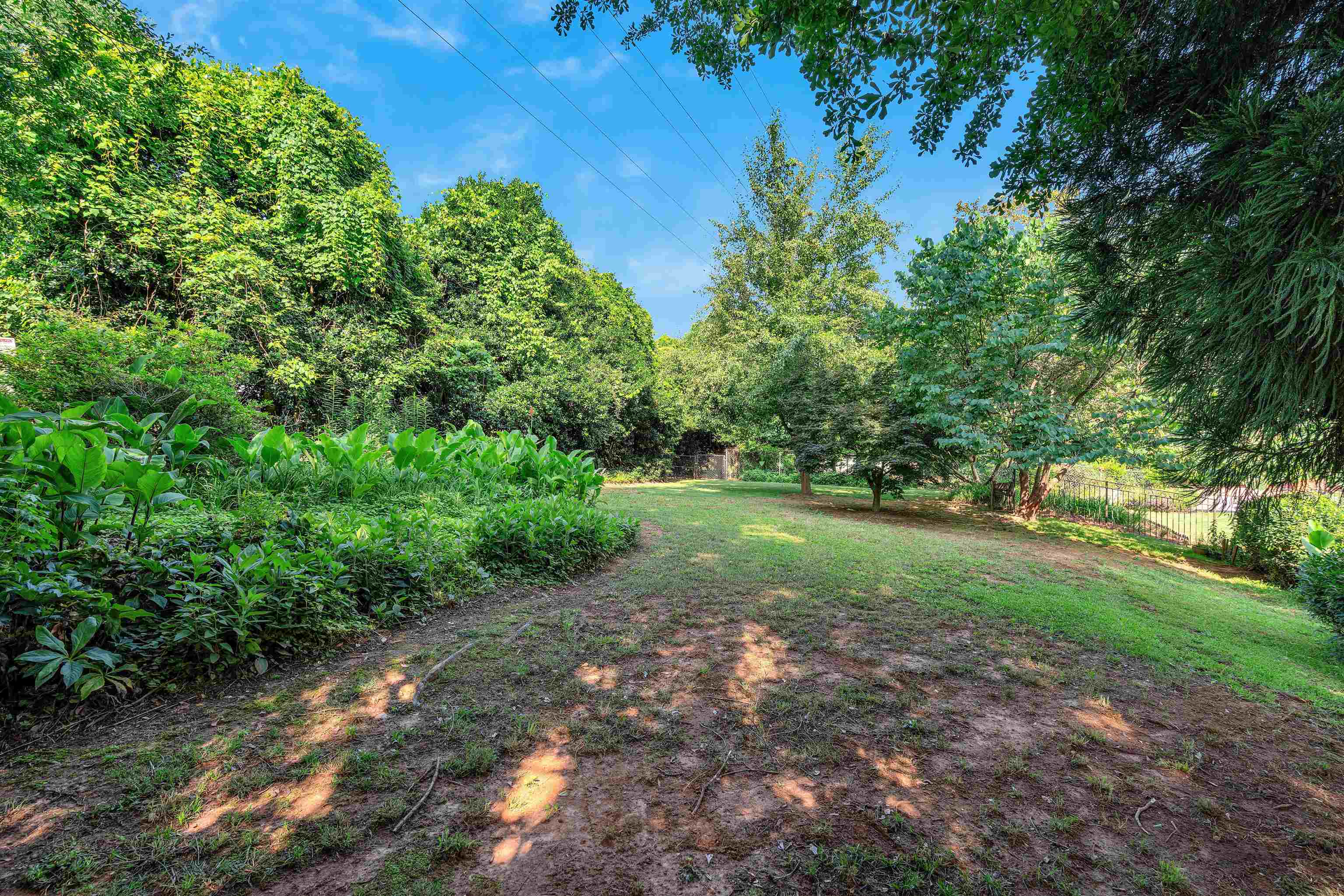 212 Beechwood Drive, Spartanburg, New York image 21