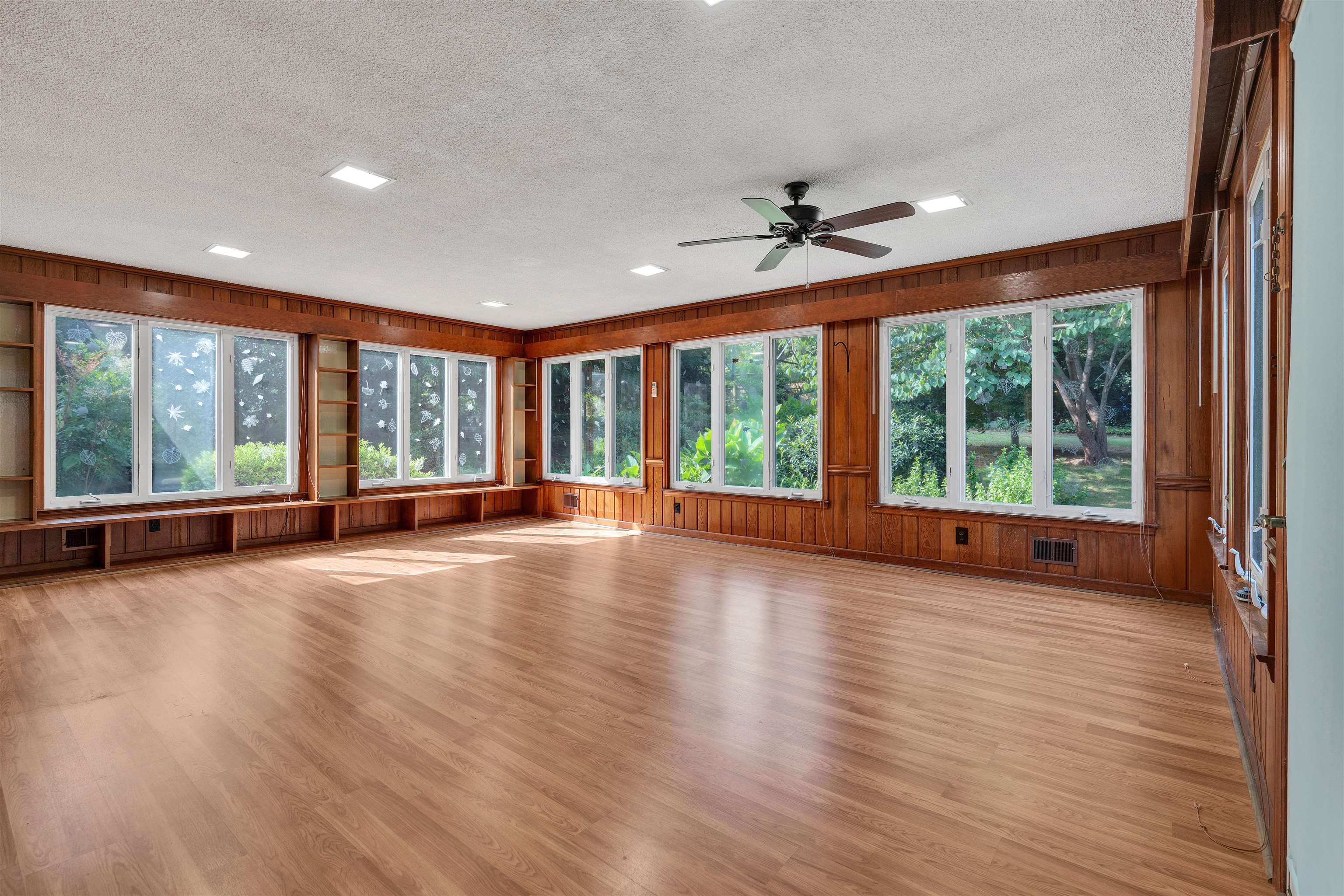 212 Beechwood Drive, Spartanburg, New York image 10