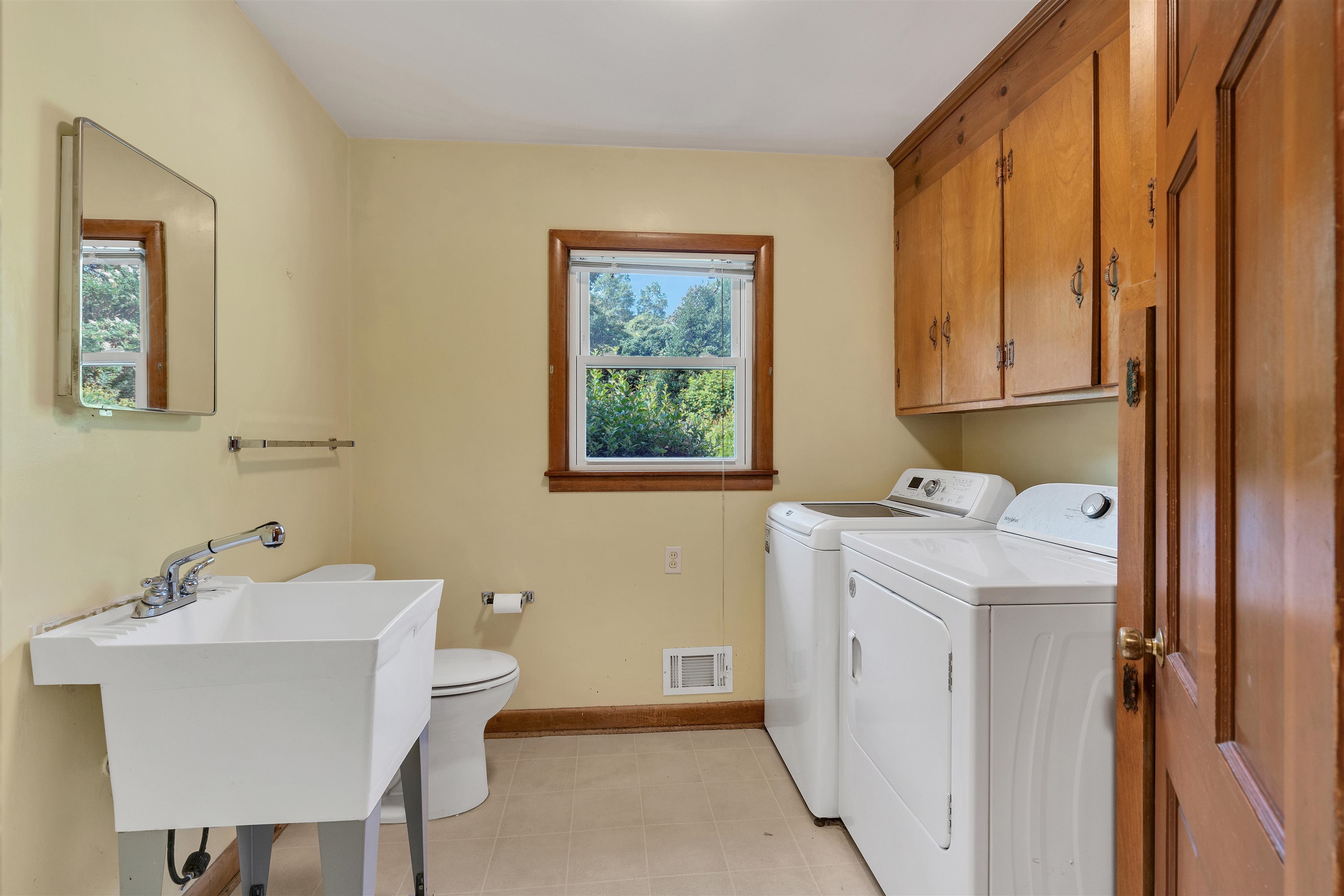 212 Beechwood Drive, Spartanburg, New York image 18