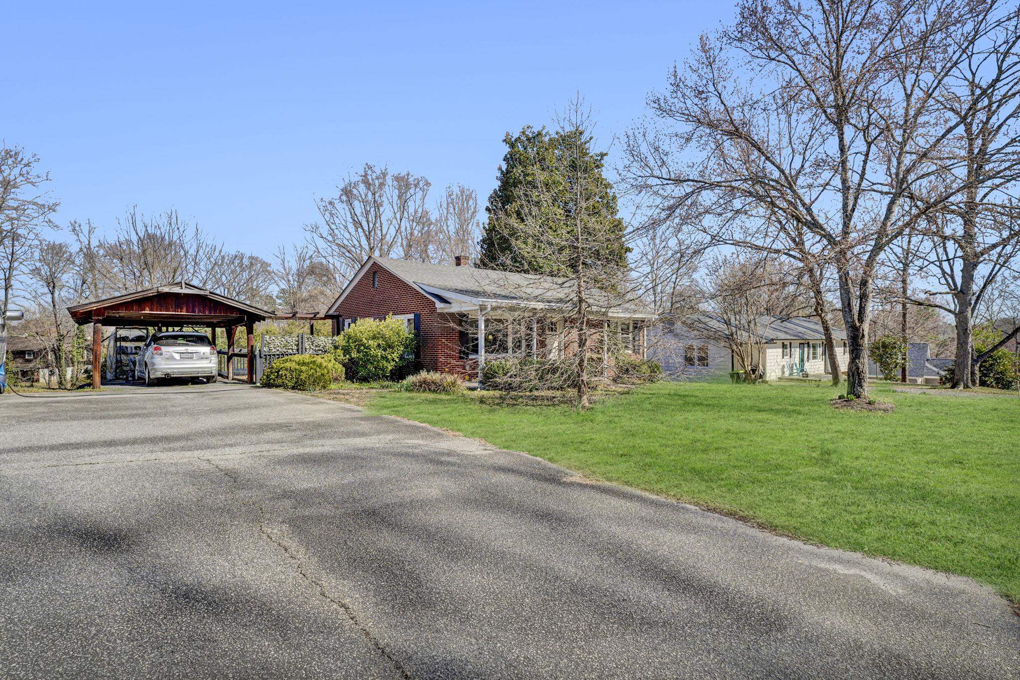 113 S Poplar Avenue, Landrum, South Carolina image 27