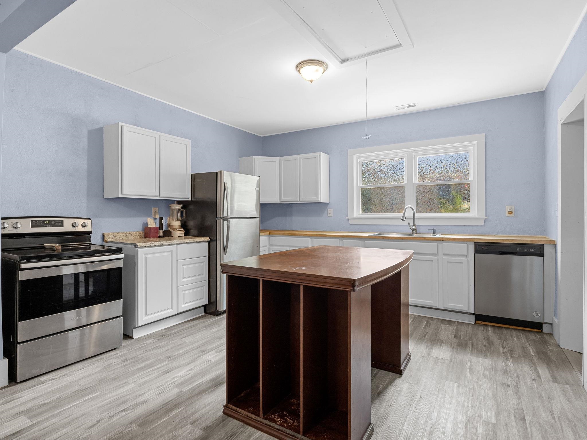 Spartanburg, South Carolina 29306, United States, 2 Bedrooms Bedrooms, ,1 BathroomBathrooms,Residential,Active,146225