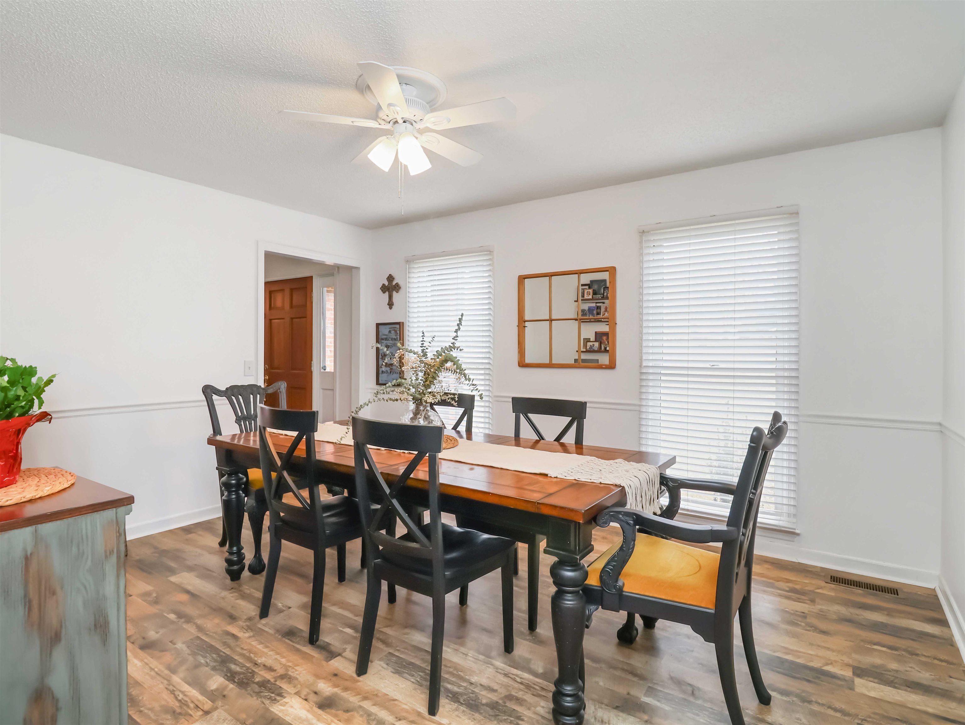 302 Clevy Bush Drive, Inman, South Carolina image 4
