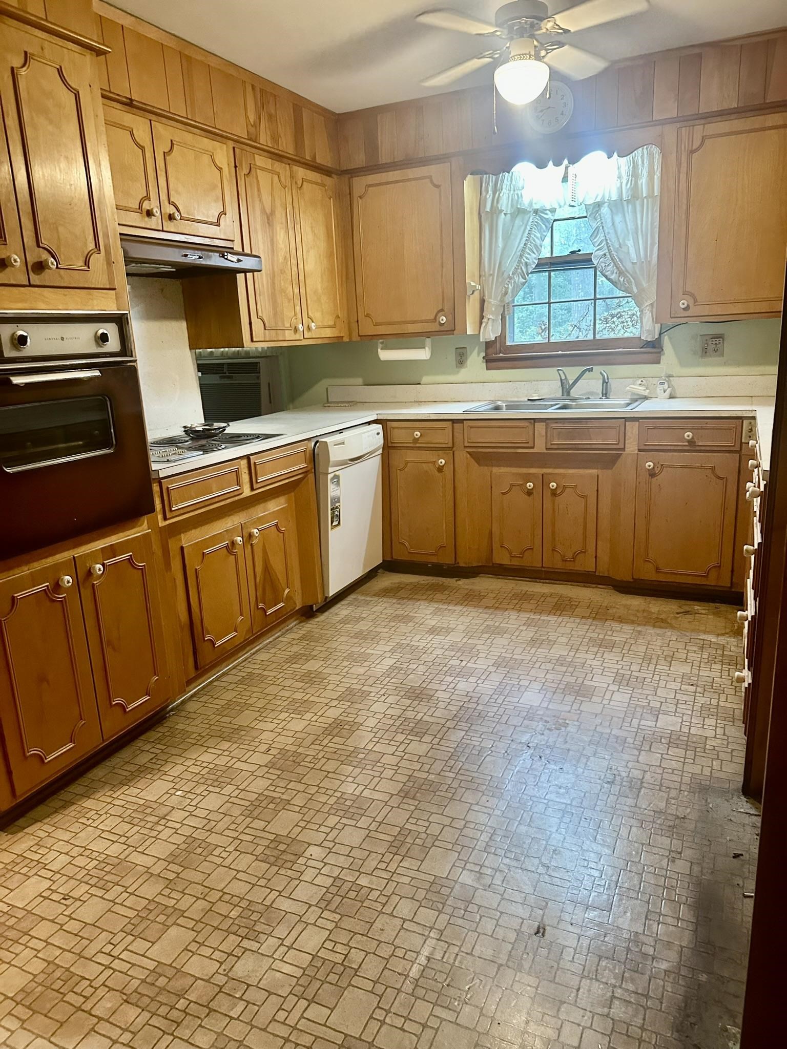 145 Whittier Place Pl, Spartanburg, South Carolina image 6