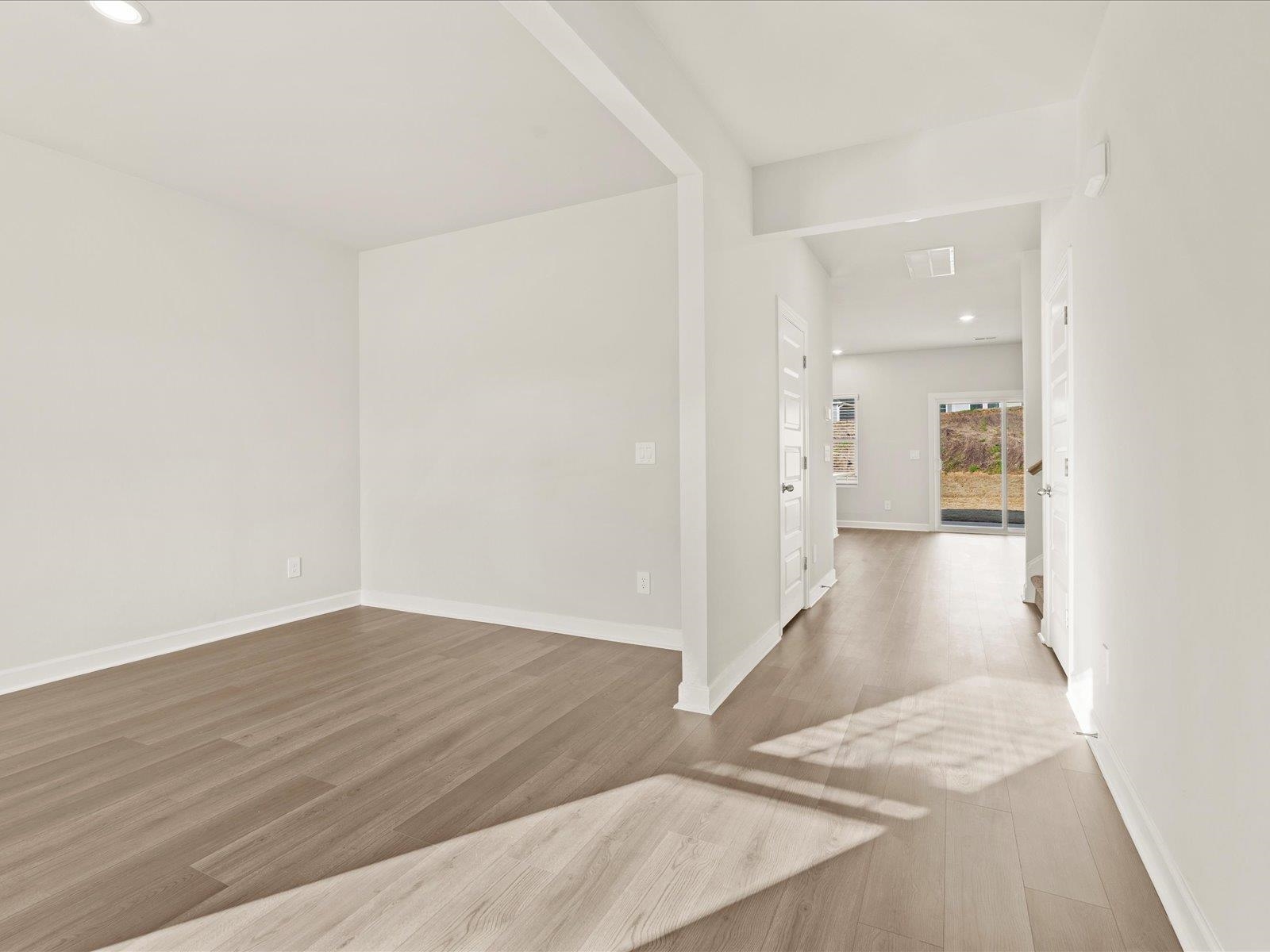 105 Oval Court, Easley, South Carolina image 3