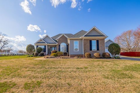 Homes For Sale - 309 Saddlers Run<br/> Chesnee, SC 29323