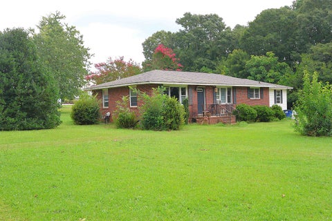 Homes For Sale - 1317 Main Street<br/> Wellford, SC 29385