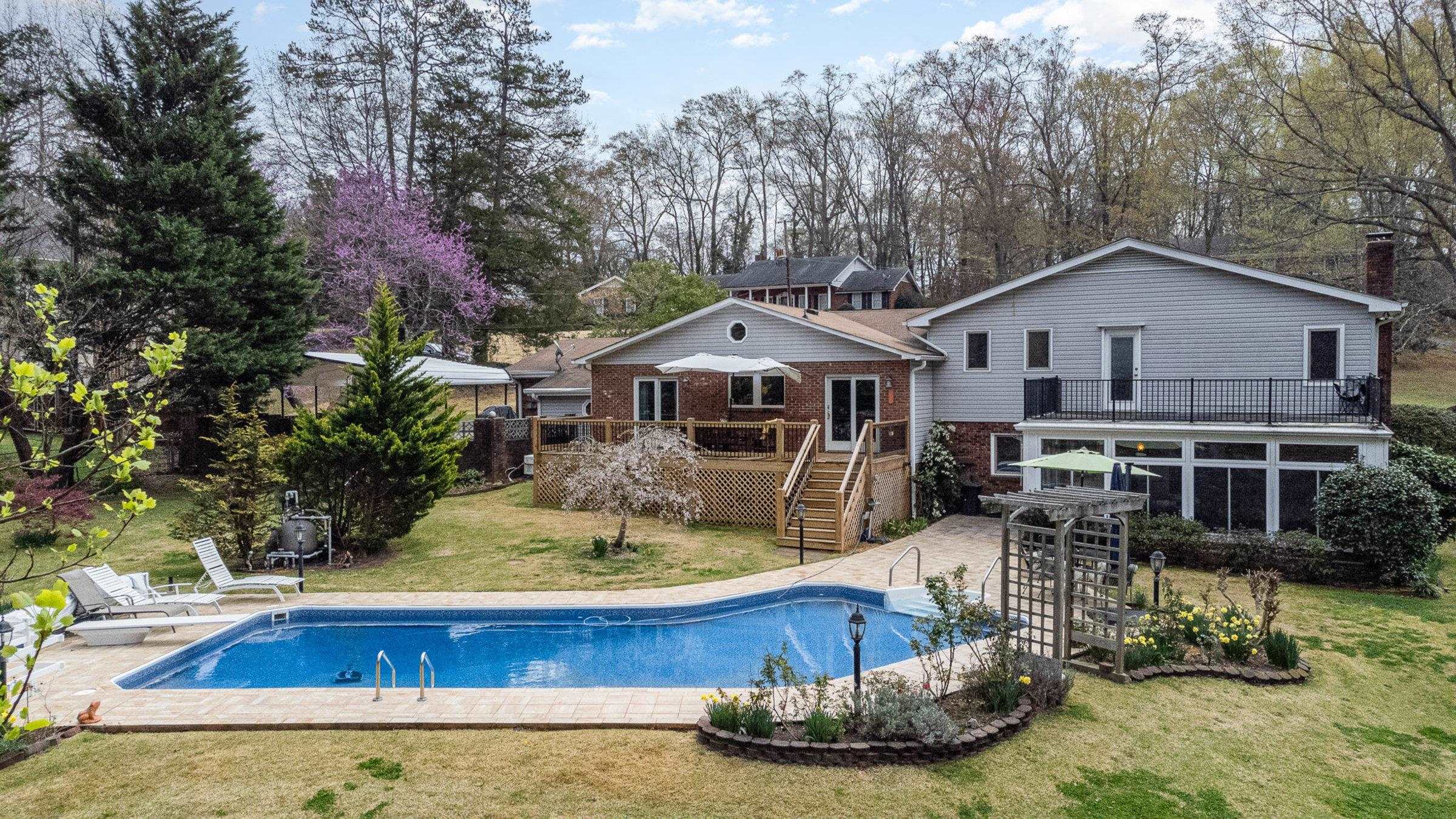 101 Mabry Drive, Spartanburg, South Carolina image 1