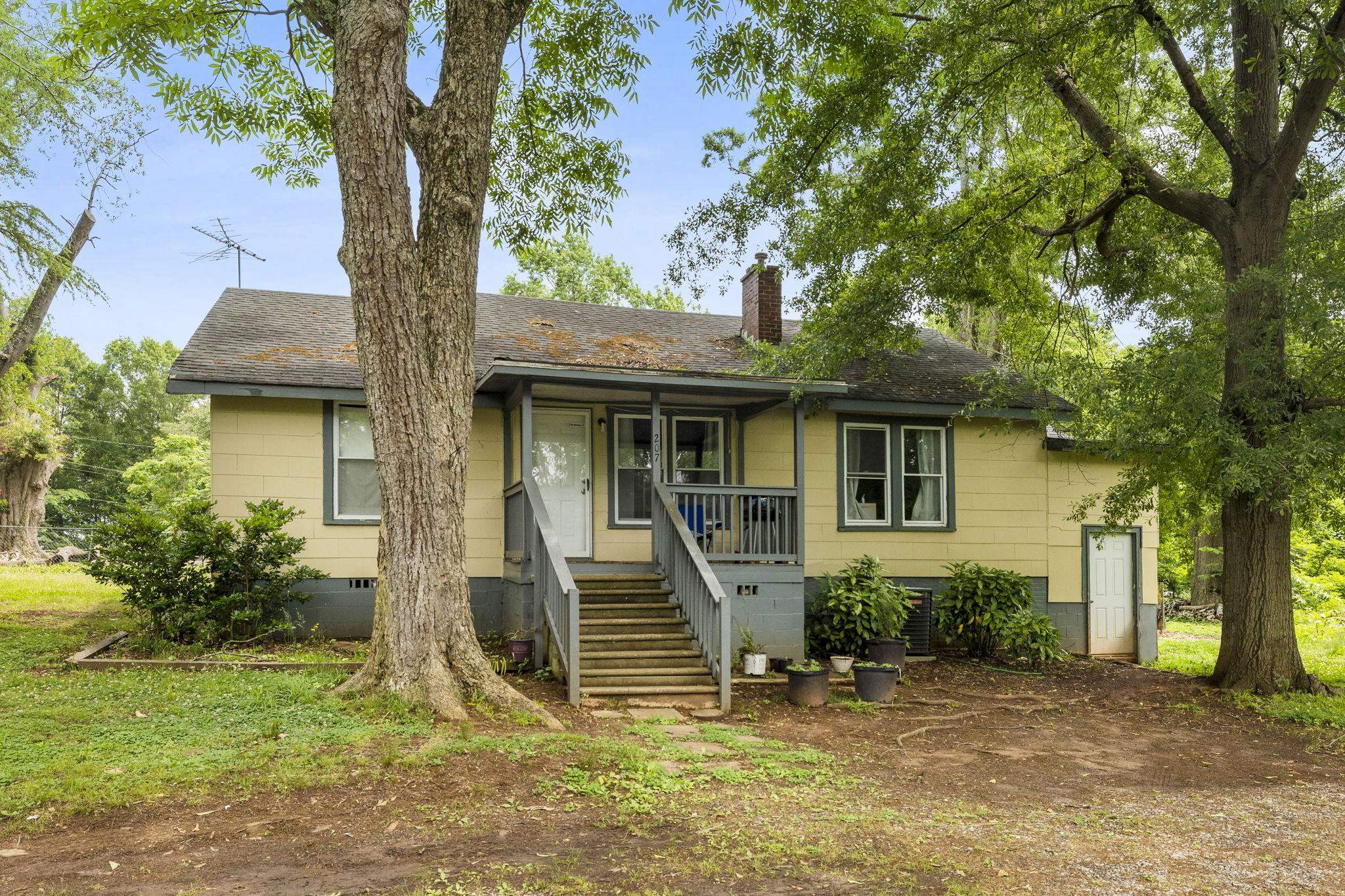 207 Cedar Crest Road, Spartanburg, South Carolina image 1