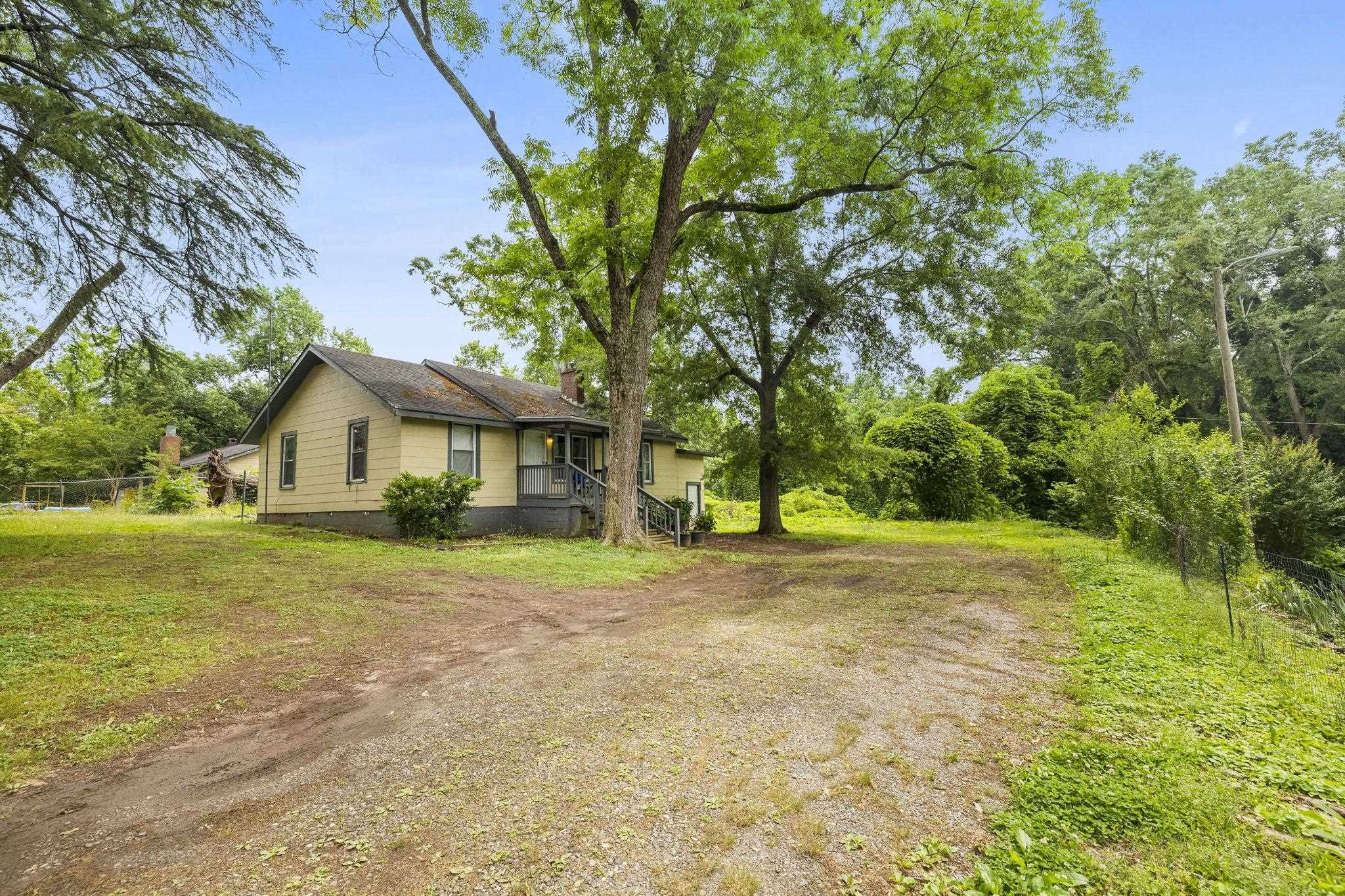 207 Cedar Crest Road, Spartanburg, South Carolina image 2