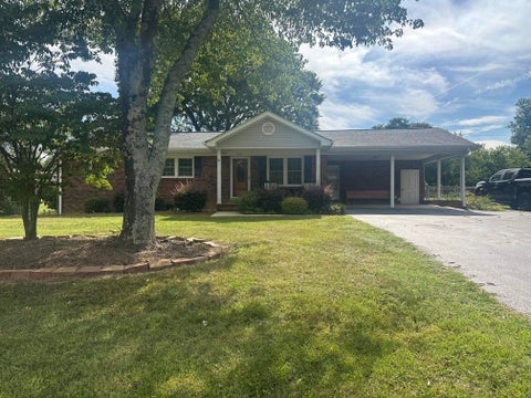 Homes For Sale - 223 Blalock Road<br/> Boiling Springs, SC 29316