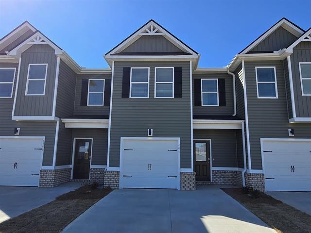 1046 Port Harbor Court, Spartanburg, South Carolina image 1